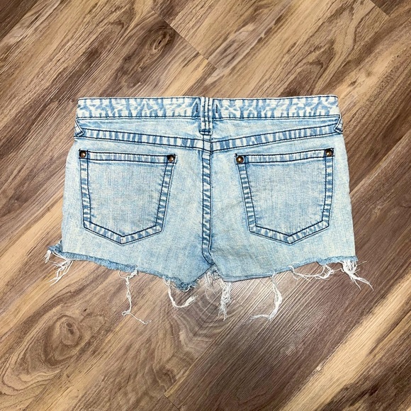Free People Denim Shorts 30 - Picture 2 of 4